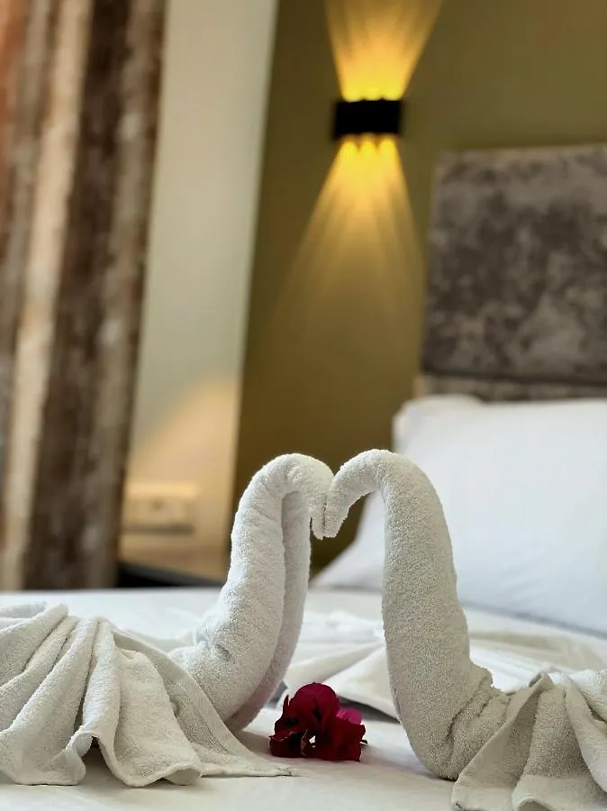 Poseidon Hotel 2 Ksamil